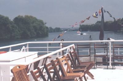 cruises on the Seine river