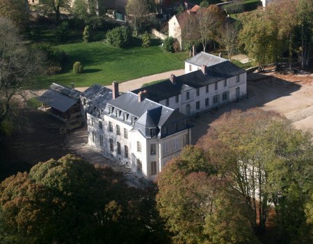 Le Chateau de Maudtour en Vexin France
