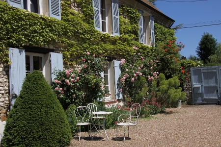 The Terrasse at The Aulnaie BnB in Fontaine sous Jouy